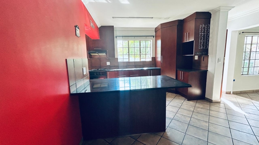 4 Bedroom Property for Sale in Waterkloof East North West